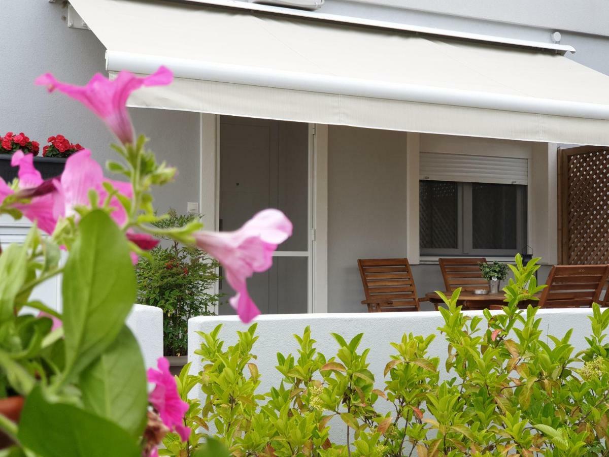 קראמוטי Ifigenia Apartments מראה חיצוני תמונה