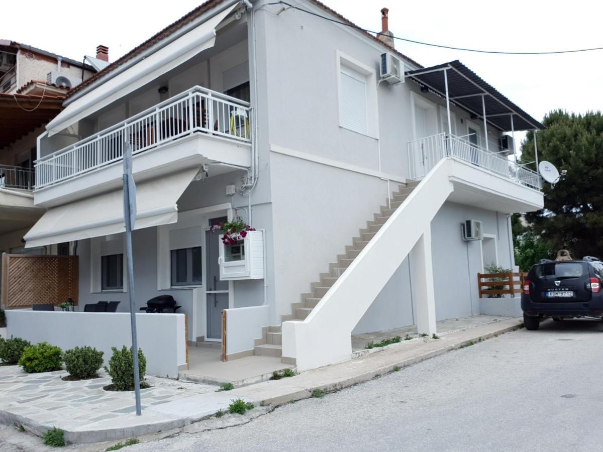 קראמוטי Ifigenia Apartments מראה חיצוני תמונה
